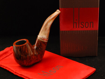 Hilson Pipe of the year 2023 tan limited edition horn stem bent