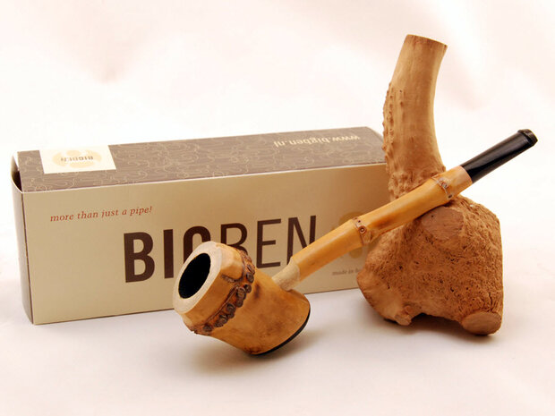 Bamboo poker tobacco pipe